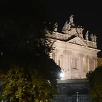 Nel Cortile Segreto